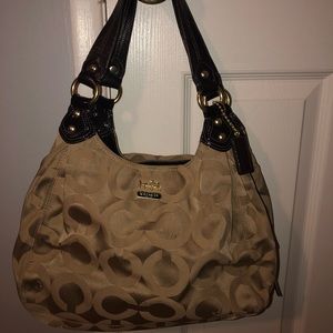 Coach signature bag gold/tan chocolate leather.